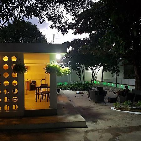بورت أو برنس Trinity Lodge - Extended Stay المظهر الخارجي الصورة